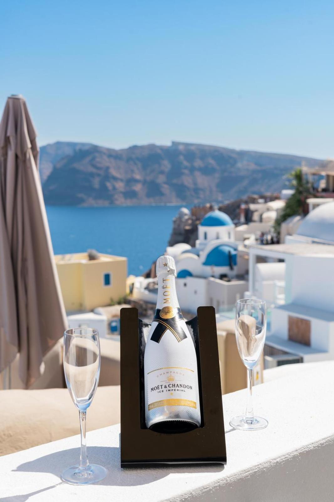 Sunup Lux Villa Oia  Exterior photo